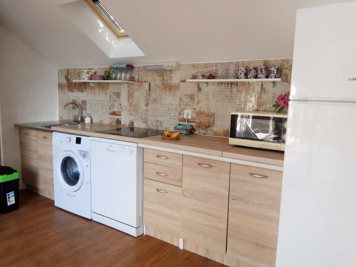 Apartman Slava Tisno Extérieur photo