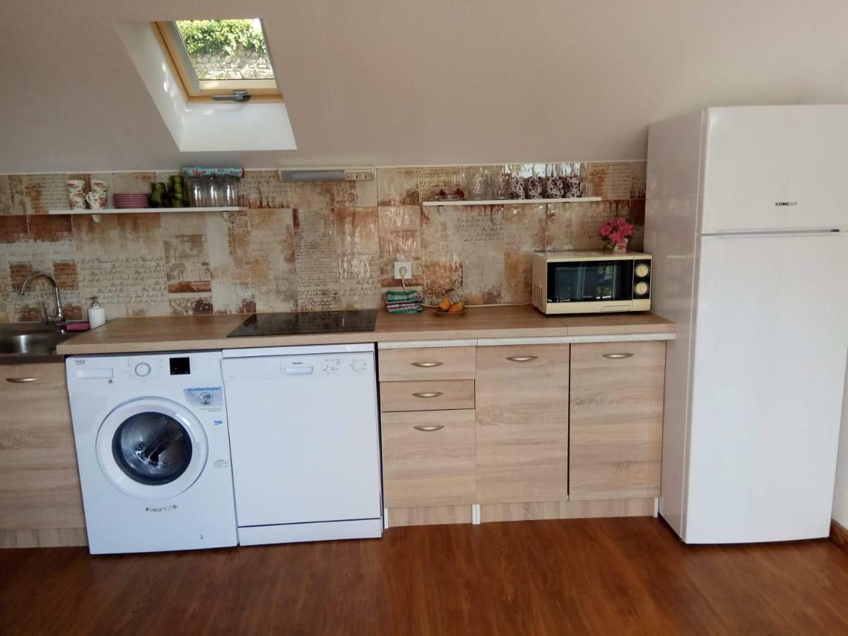 Apartman Slava Tisno Extérieur photo